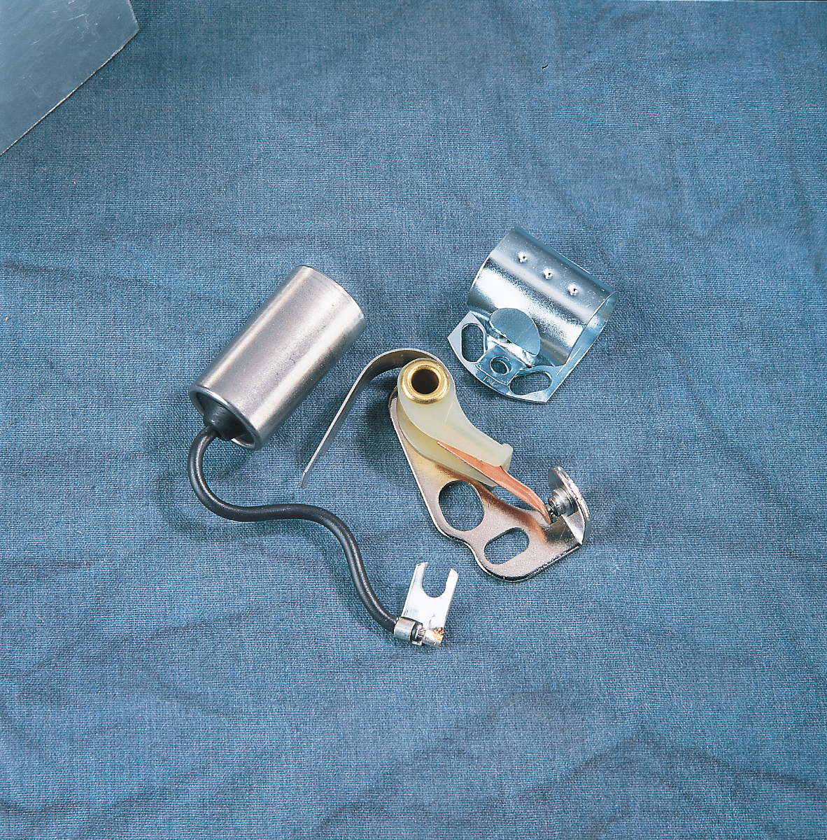 DRAG SPECIALTIES Points and Condenser Tune-Up Kit for Harley-Davidson Big Twin and Sportster (Years 1948-1969, 1957-1970) – Part MC-DRAG011