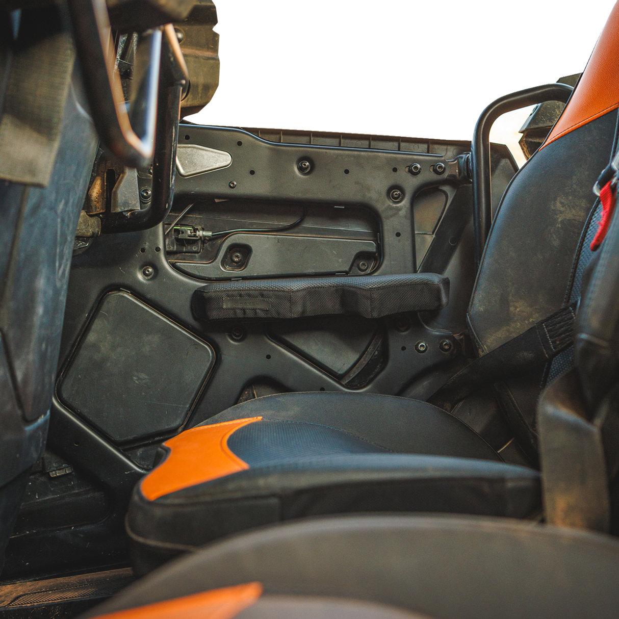 RAVEK Heavy Duty Adjustable Armrests - Polaris RZR Pro XP 64-3001