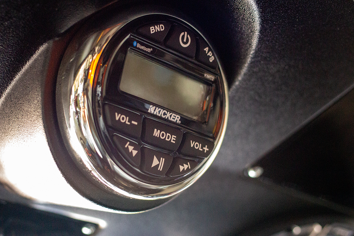 HOPPE INDUSTRIES Audio Shade - 6 Speakers - 1 Subwoofer - RZR HPKT-0077A