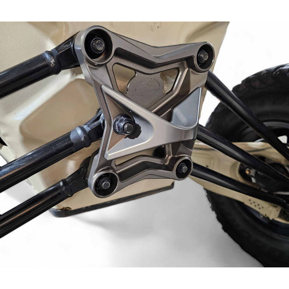Can Am X3 Radius Rod Plate with Tow Hook | Elektric Offroad