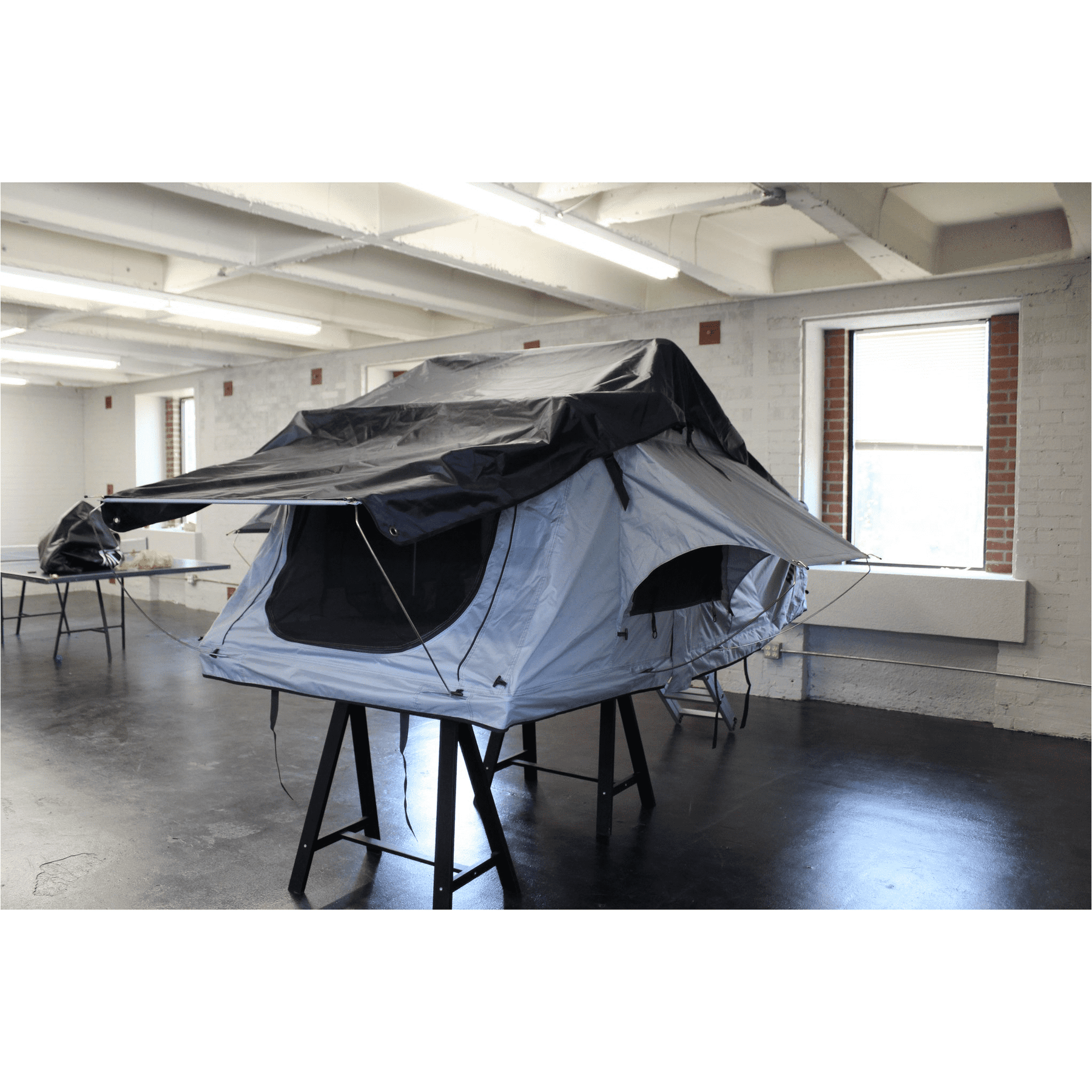 Hutch Apex 3 Rooftop Tent - Kombustion Motorsports