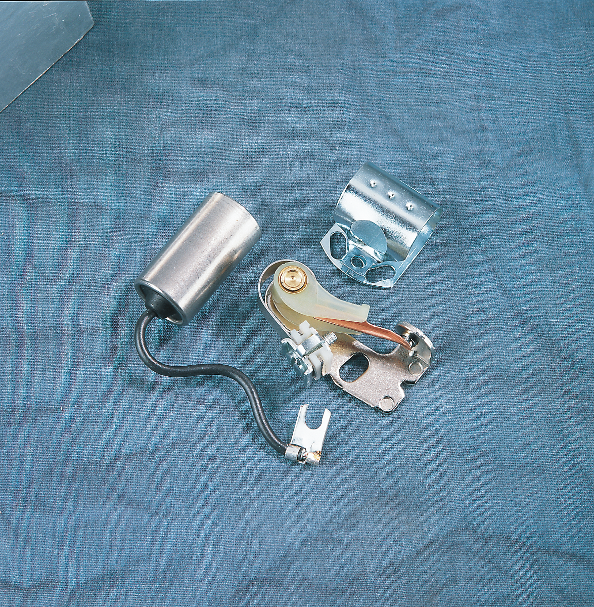 DRAG SPECIALTIES Points and Condenser Tune-Up Kit MC-DRAG013 for Harley-Davidson Big Twin and Sportster 1970-1978