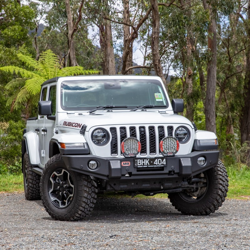 ARB Deluxe Winch Bumper for Jeep Wrangler YJ and TJ – Multi-Fit, Airbag Compatible with Tow Points and Fog Light Provisions