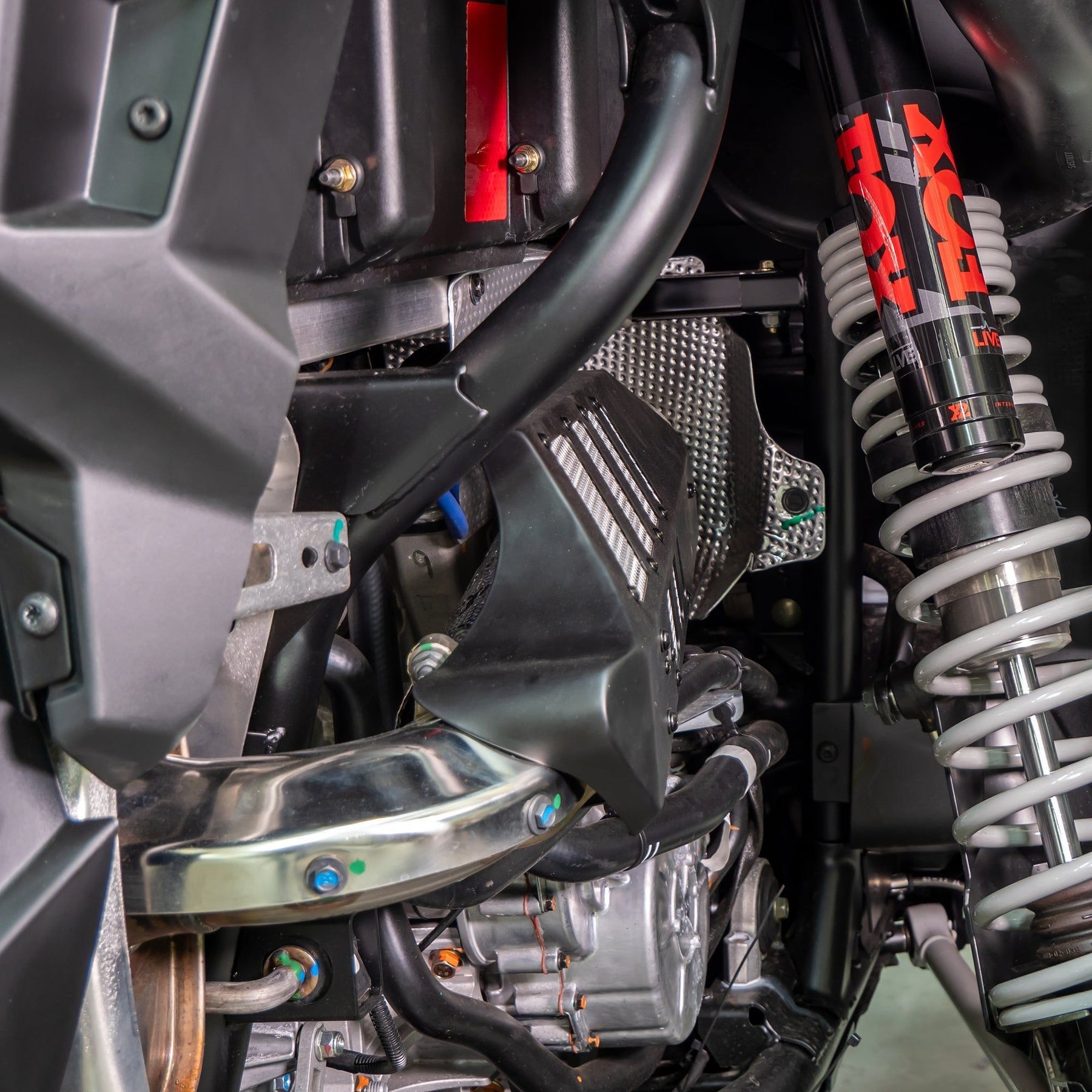Polaris RZR Pro XP / Turbo R Aluminum Headpipe Shield | DRT Motorsports