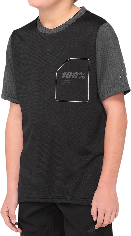 100% Youth Ridecamp Short-Sleeve Jersey - Black/Charcoal, Part #40031-00000, Fits Youth Bikes