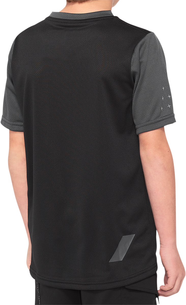 100% Youth Ridecamp Short-Sleeve Jersey - Black/Charcoal, Part #40031-00000, Fits Youth Bikes
