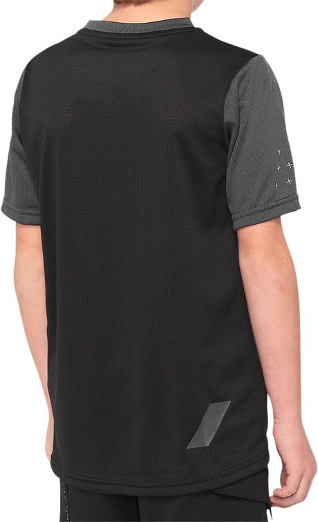 100% Youth Ridecamp Short-Sleeve Jersey - Black/Charcoal, Part #40031-00000, Fits Youth Bikes