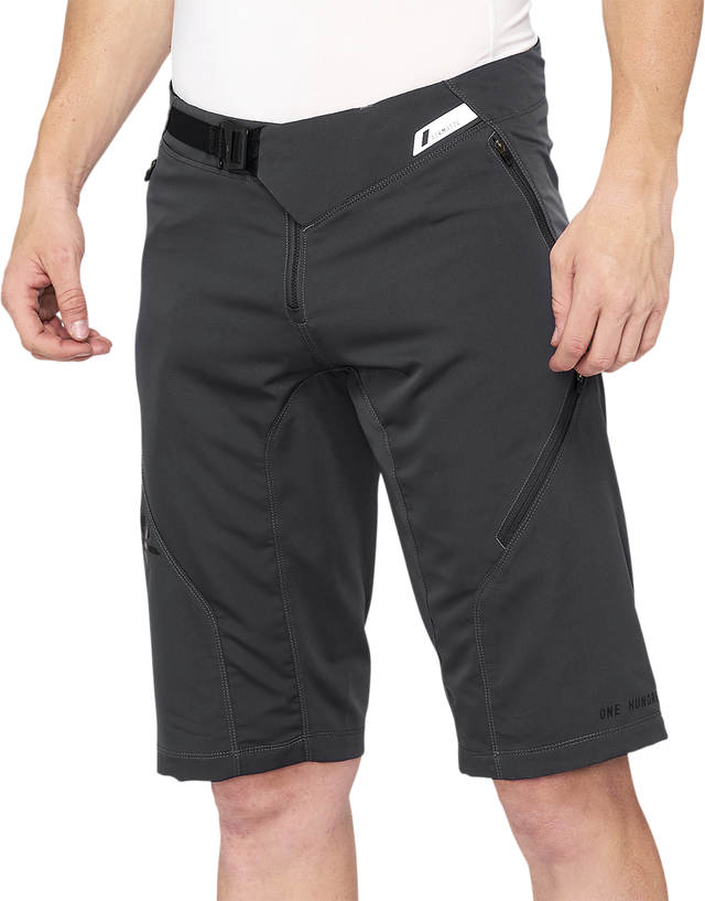 100% Airmatic Shorts Charcoal for Trail Riding - US 34, Part 40021-00017