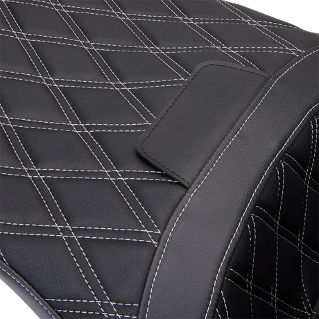 DRAG SPECIALTIES SEATS Freedom Seat with Vinyl Cover for Harley-Davidson FLH 2009-2023, Double Diamond Silver Stitch - Part 0801-1482