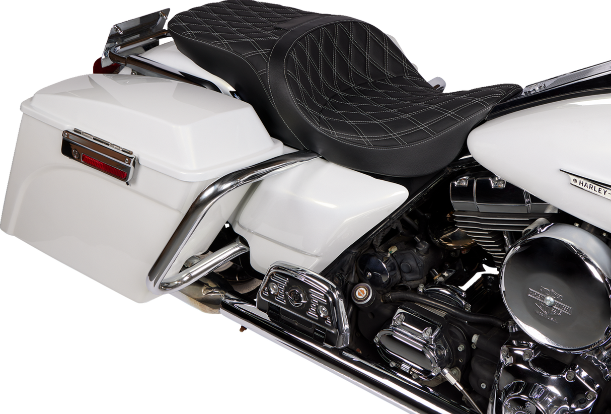 DRAG SPECIALTIES SEATS Freedom Seat for Harley FLH 1997-2007 with Vinyl Cover and Double Diamond Silver Stitch - Model 08011506-4676C