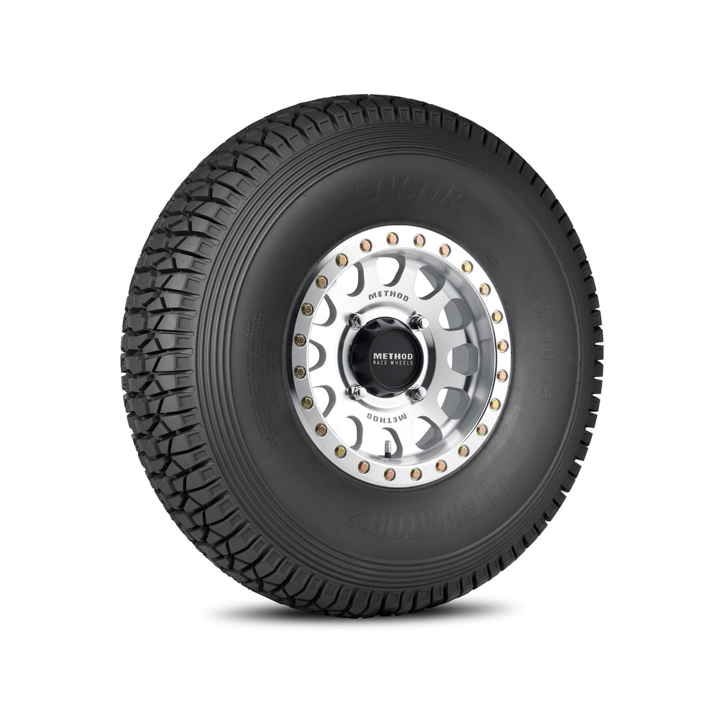 401 Beadlock Wheel (Machined) + Regulator 2 Tire | Method Race Wheels