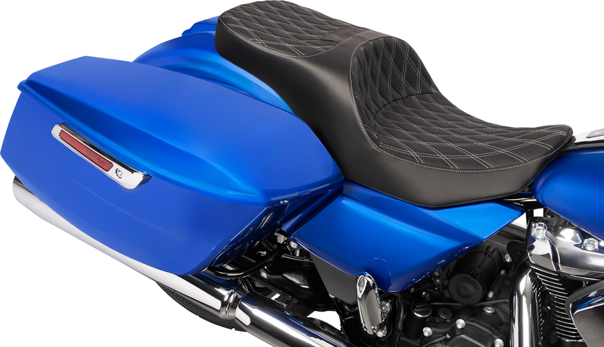 Drag Specialties Seats Forward Position Freedom Seat for Harley FLH/FLT '23-'25 with Silver Double Diamond Stitch
