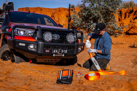 ARB Weekender Recovery Kit with 17,600 lb Snatch Strap and Gear - Part Number RK12A