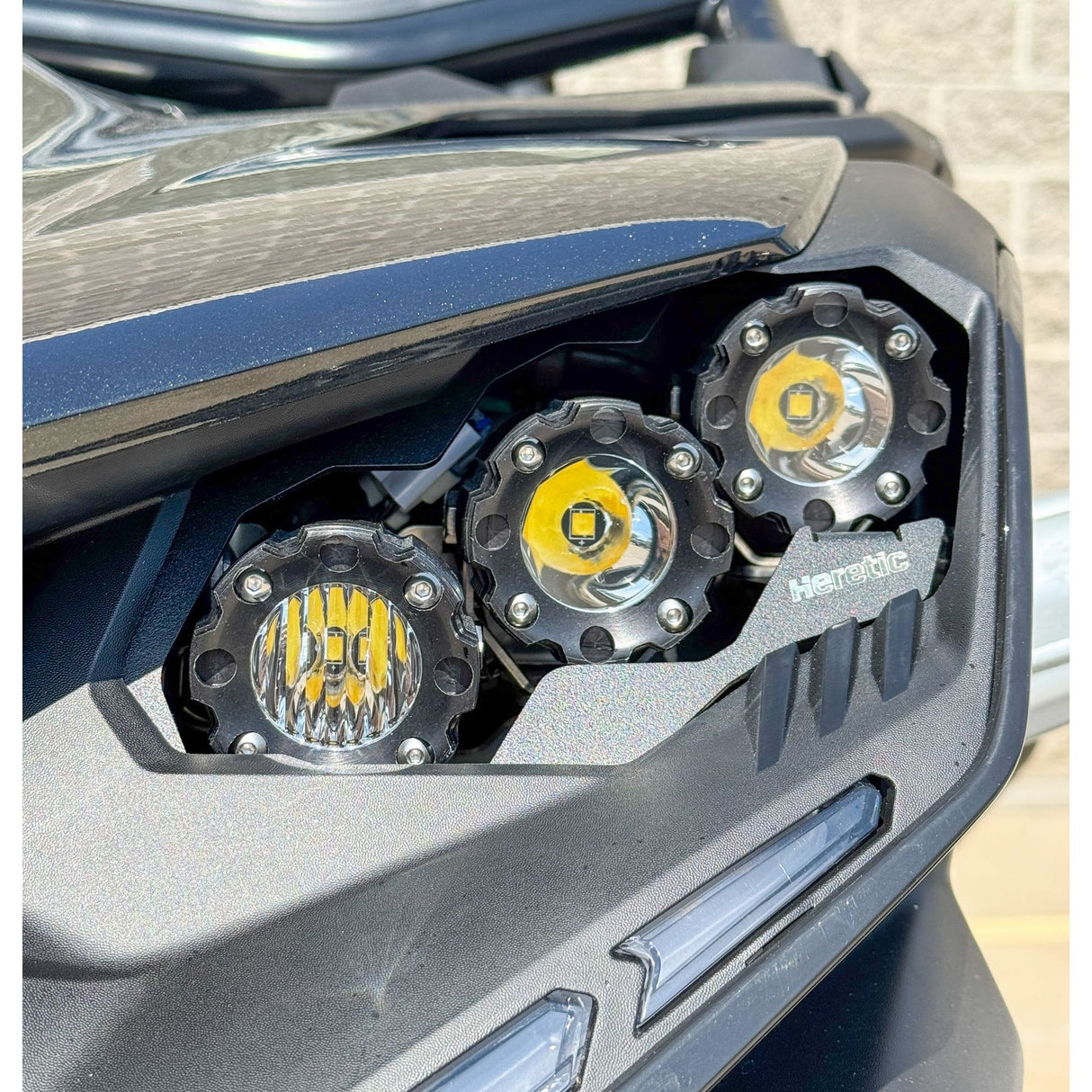 Can Am Maverick R LED Headlights | Heretic