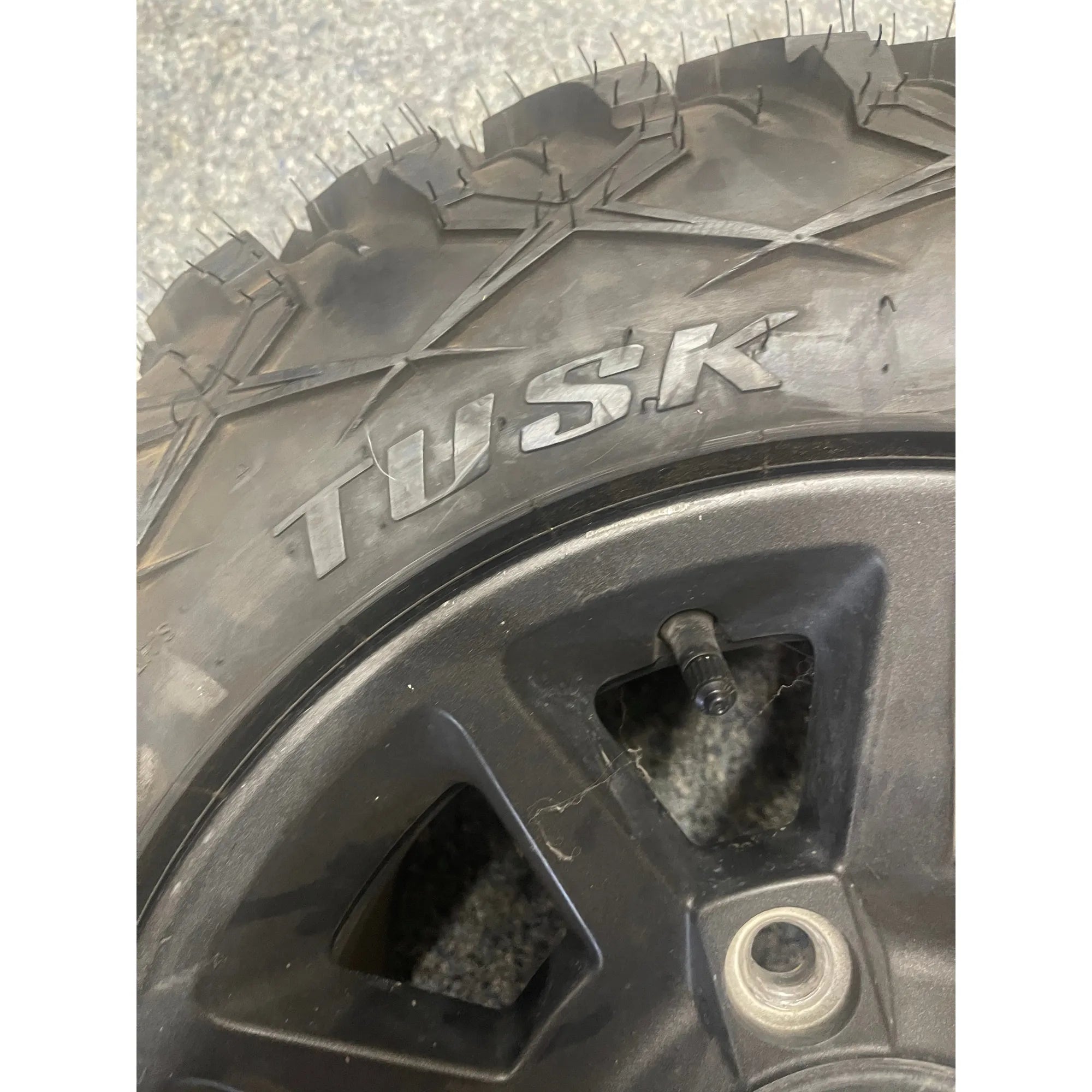 Used Mounted Wheel & Tire (GARAGE SALE) | Kombustion Motorsports