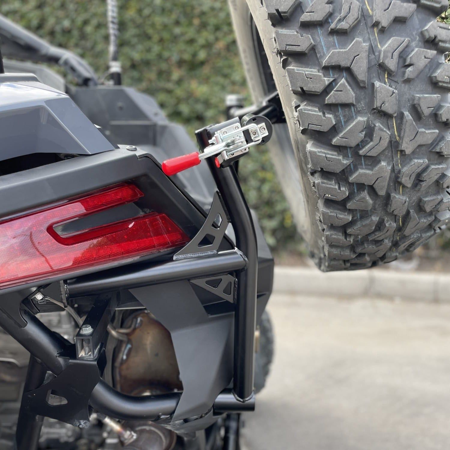 Polaris RZR Pro R Swing out Spare Tire Carrier