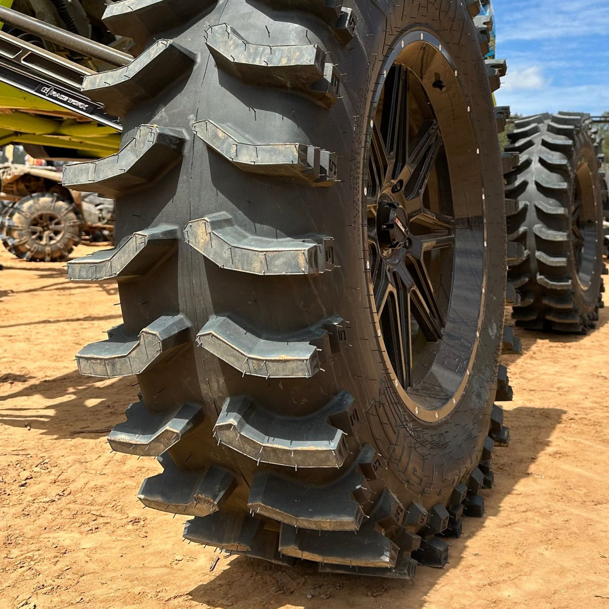 XT400W Tire | System 3 Off-Road