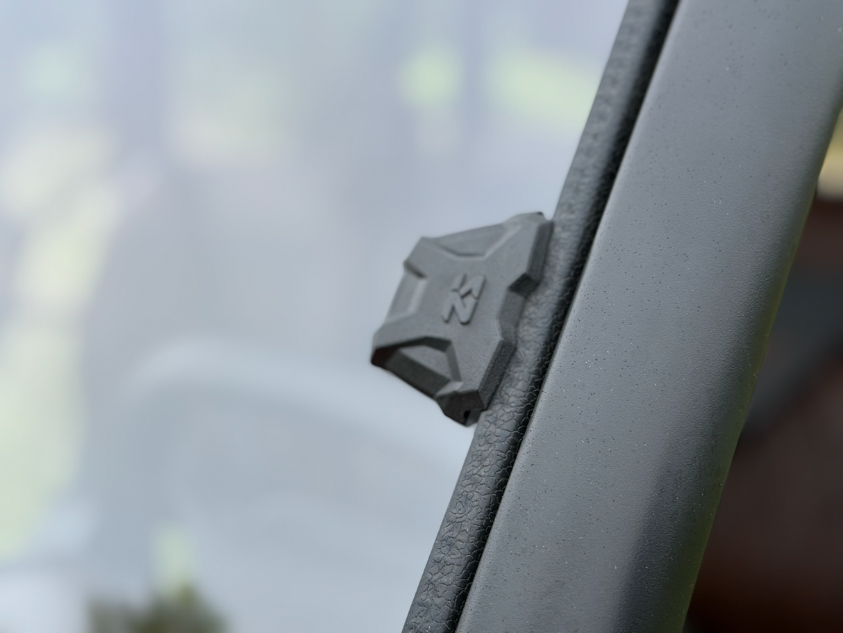 SEIZMIK Versa Vented Windshield UV Resistant for Polaris RZR with Pro-Fit Channeled Roll Cage