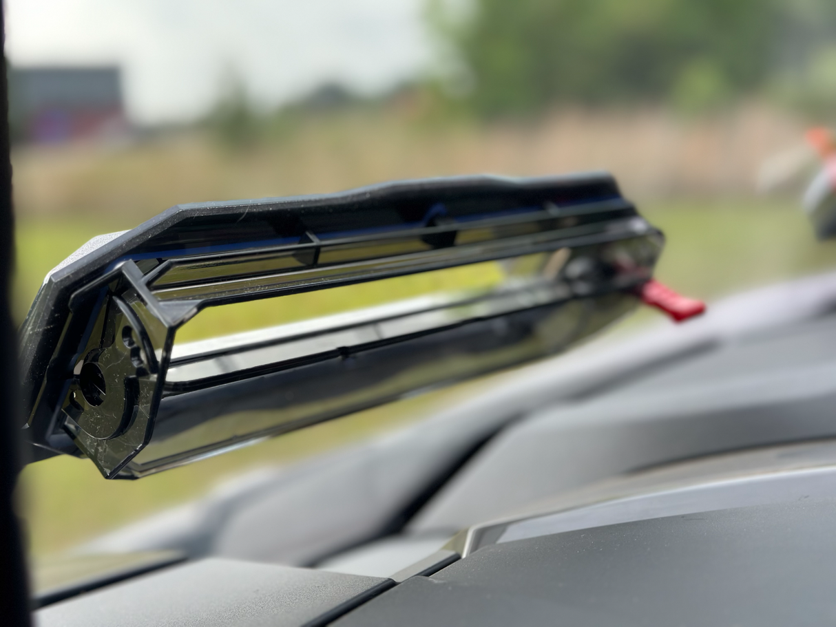 Seizmik Versa Vent Windshield for Polaris RZR XP 1000 2024 - Clear or Coated Polycarbonate, Weatherproof and Adjustable Ventilation