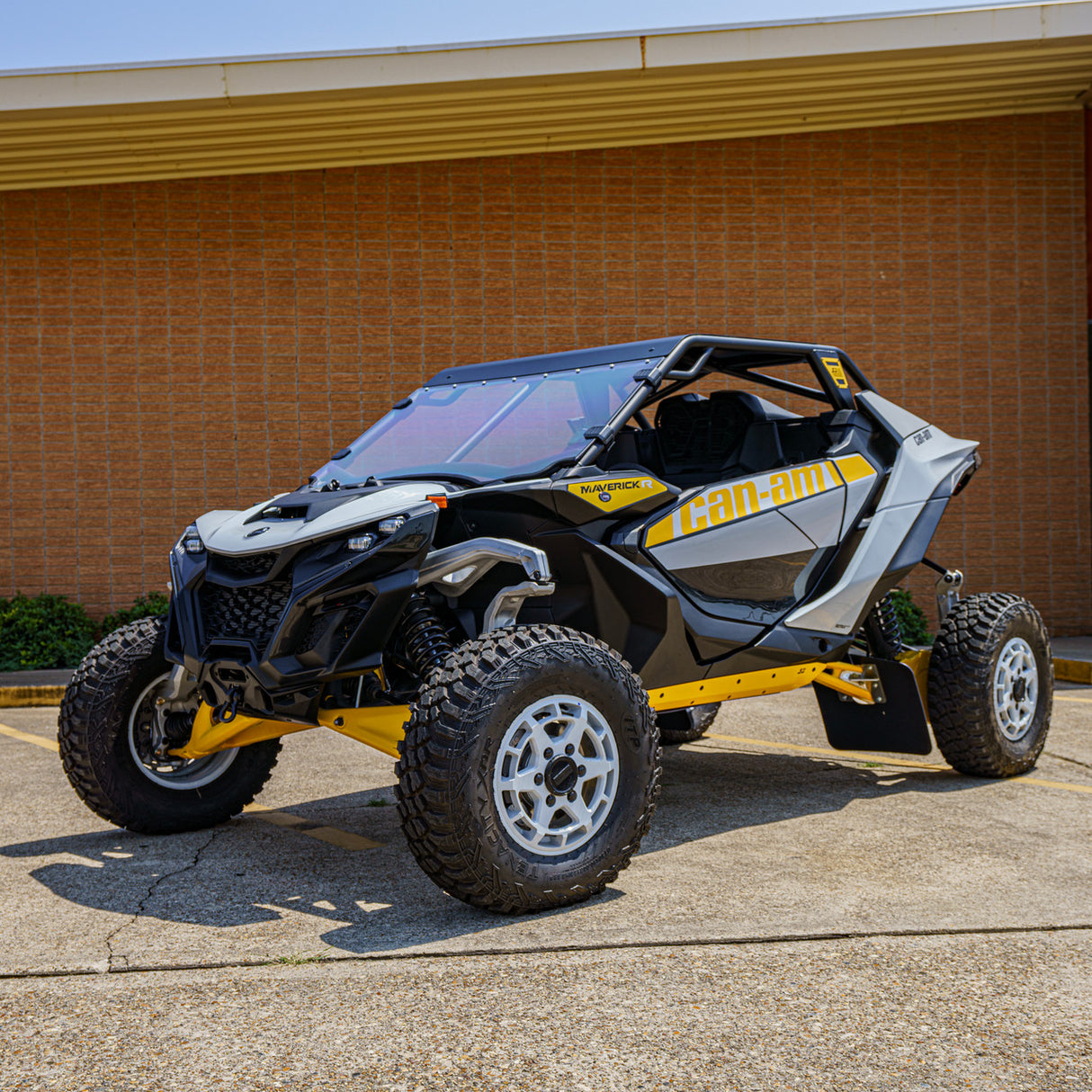 Can-Am Maverick R Custom ABC Pillar Cage Windshield