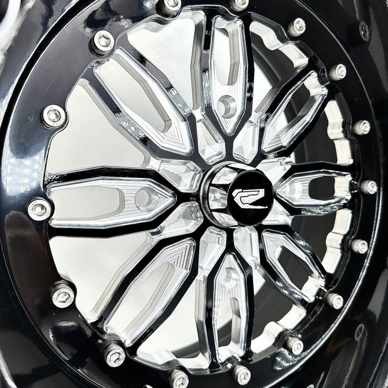 Icon Beadlock Wheel (Gloss Black)