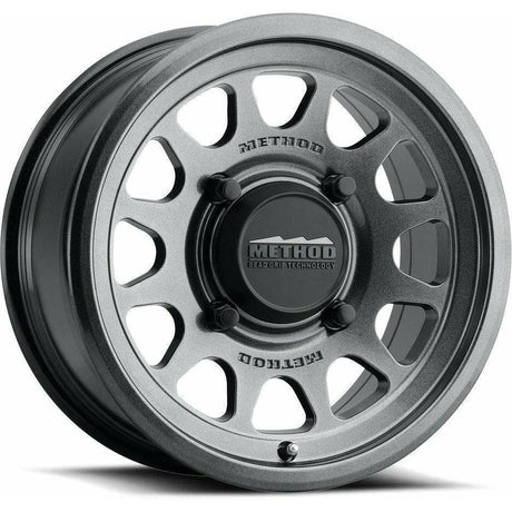 Method Race Wheels 414 Bead Grip (Gloss Graphite)